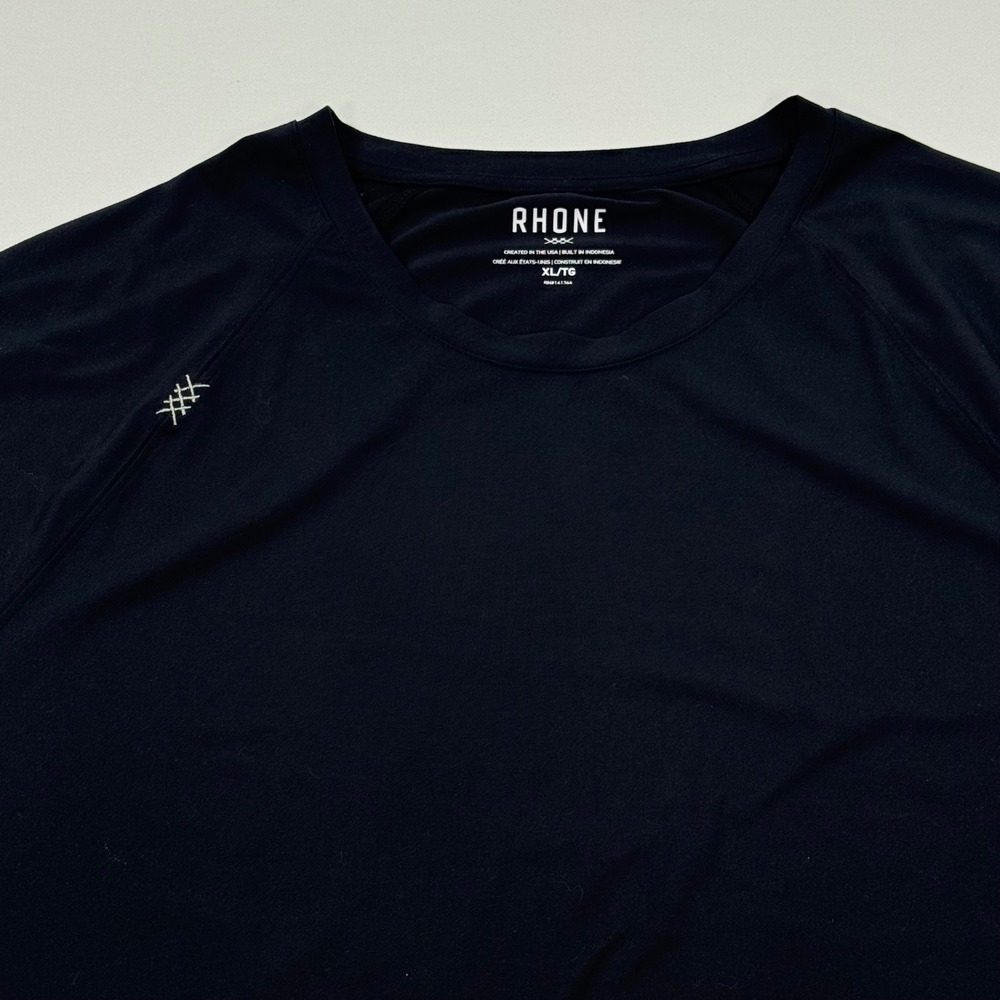 Rhone Reign Short Sleeve Training Shirt Mens XL Black Activewear Raglan Tee